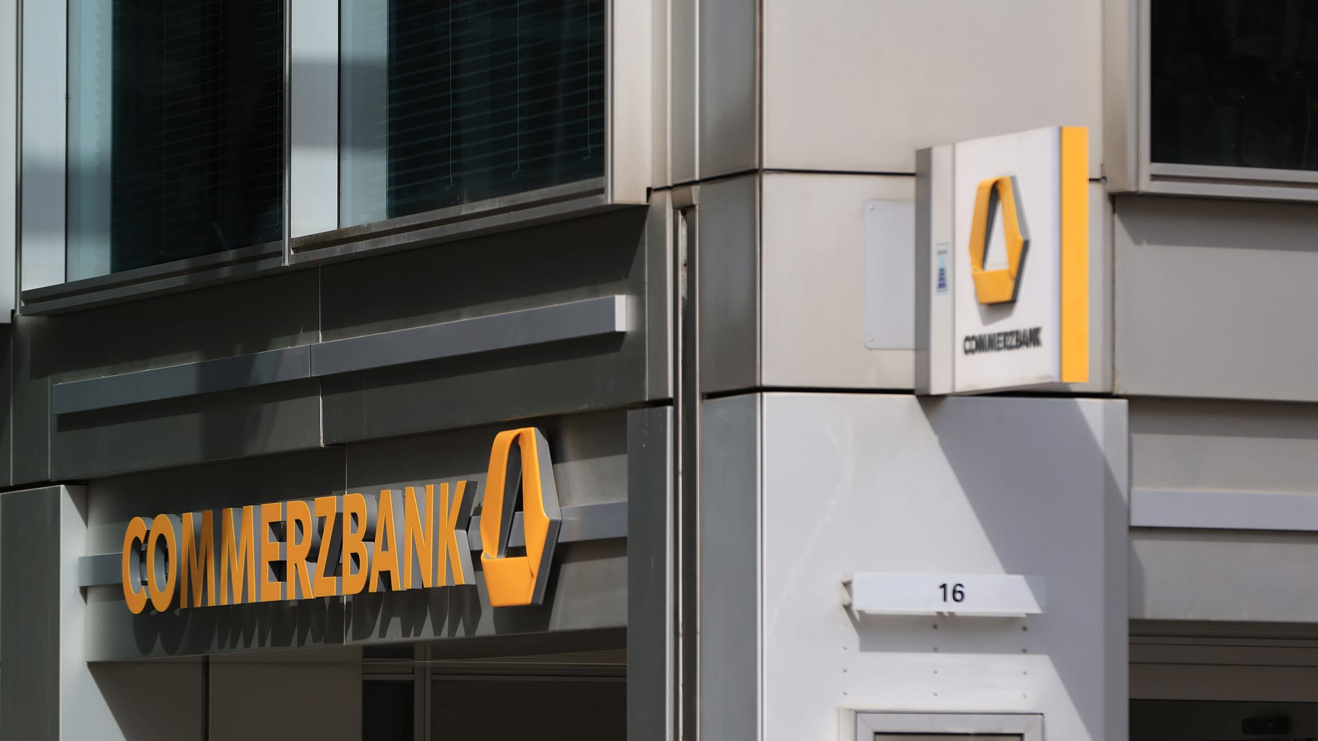 Commerzbank y UniCredit se reunirán ante la perspectiva de una adquisición