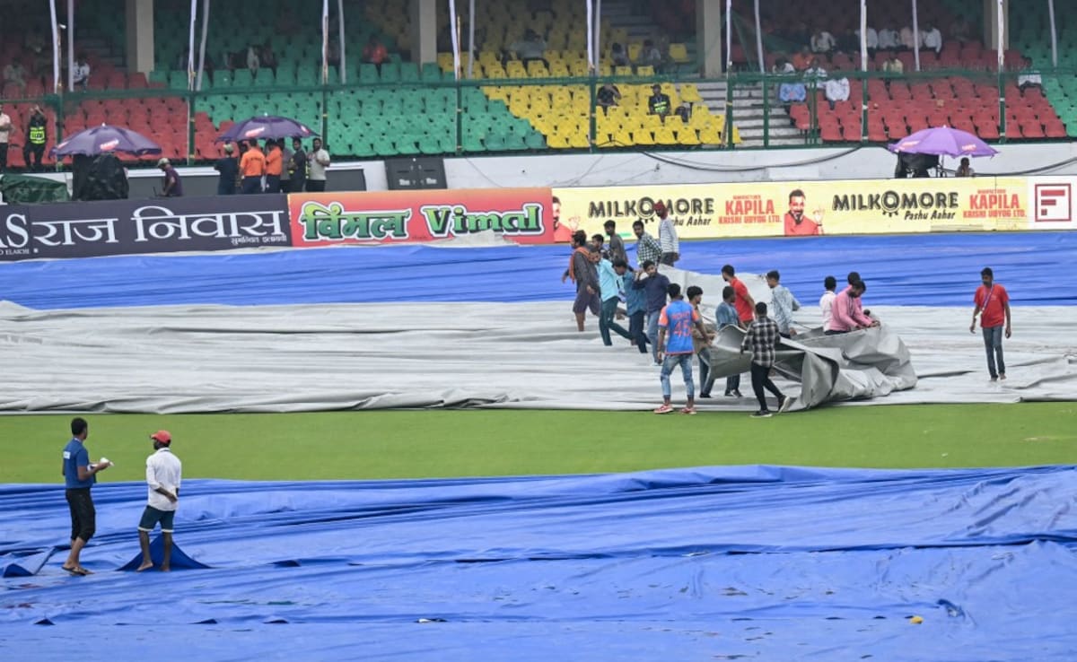 'Destripados por no ver estrellas en acción': los fanáticos reaccionan cuando el día 2 de la prueba entre India y Bangladesh se desvanece