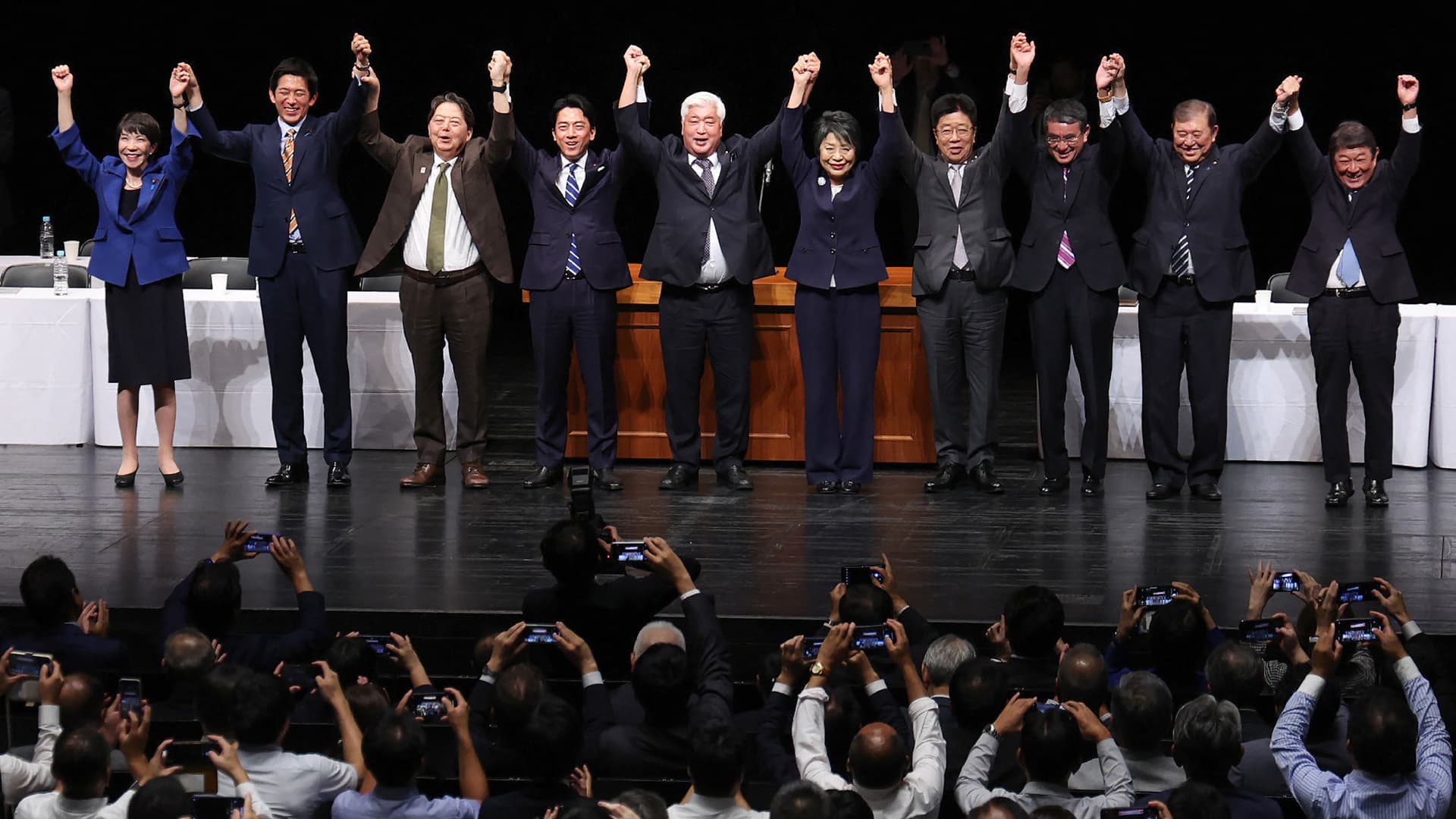 El partido gobernante de Japón vota para elegir un nuevo líder y el próximo primer ministro del país