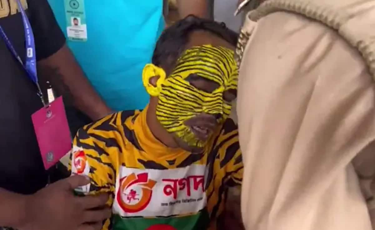 El súper aficionado del equipo de Bangladesh supuestamente fue golpeado durante la prueba de Kanpur y trasladado al hospital