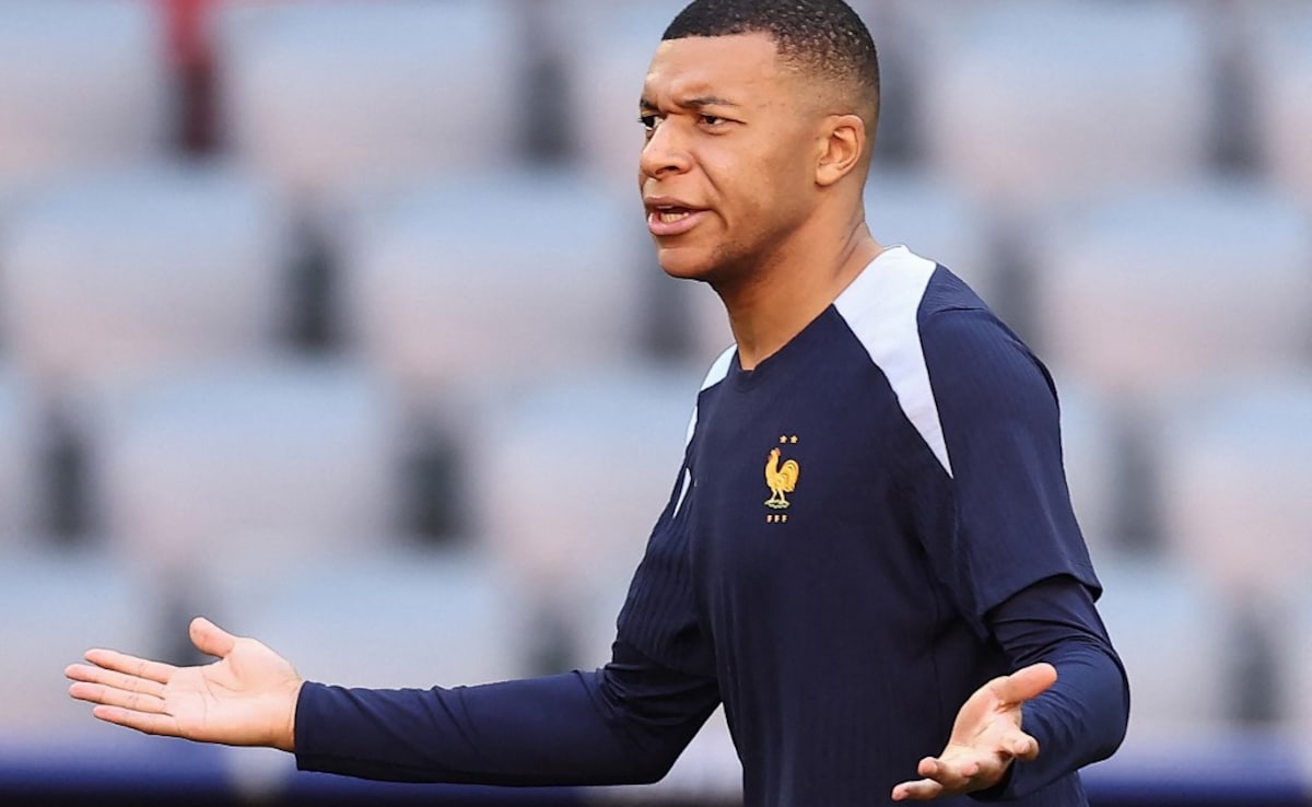 Kylain Mbappé rechaza la propuesta de mediación de la Liga francesa en la disputa salarial del PSG