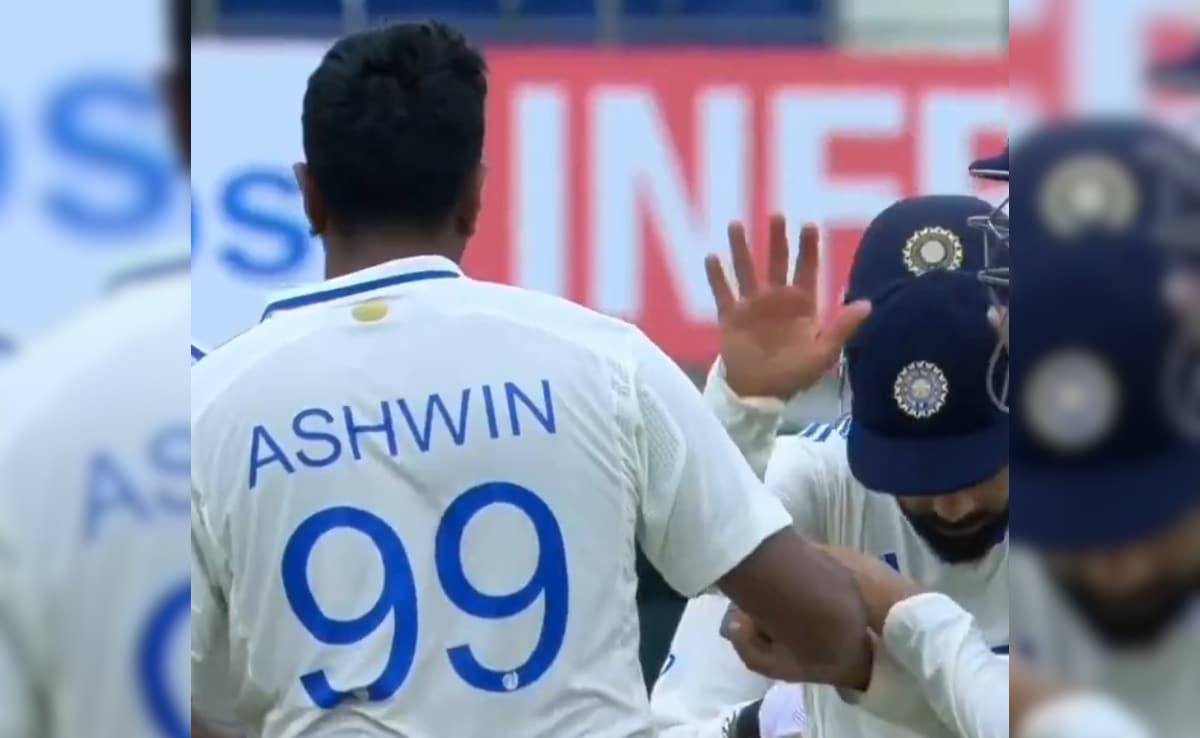 Virat Kohli se inclina ante R Ashwin durante la primera prueba contra Bangladesh. Esta es la razón - Ver