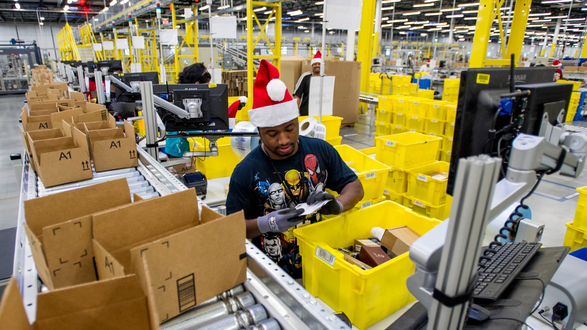 Amazon prevé contratar 250.000 trabajadores para las vacaciones, igual que 2023