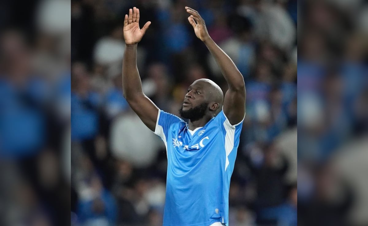 Romelu Lukaku protagoniza la victoria del Napoli sobre Como para ocupar el primer puesto de la Serie A