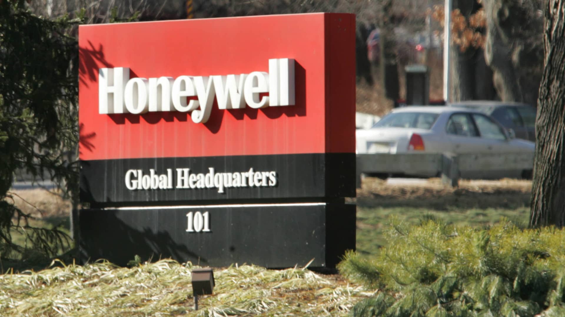 El inversor activista Elliott tiene una participación de 5.000 millones de dólares en Honeywell y busca la separación