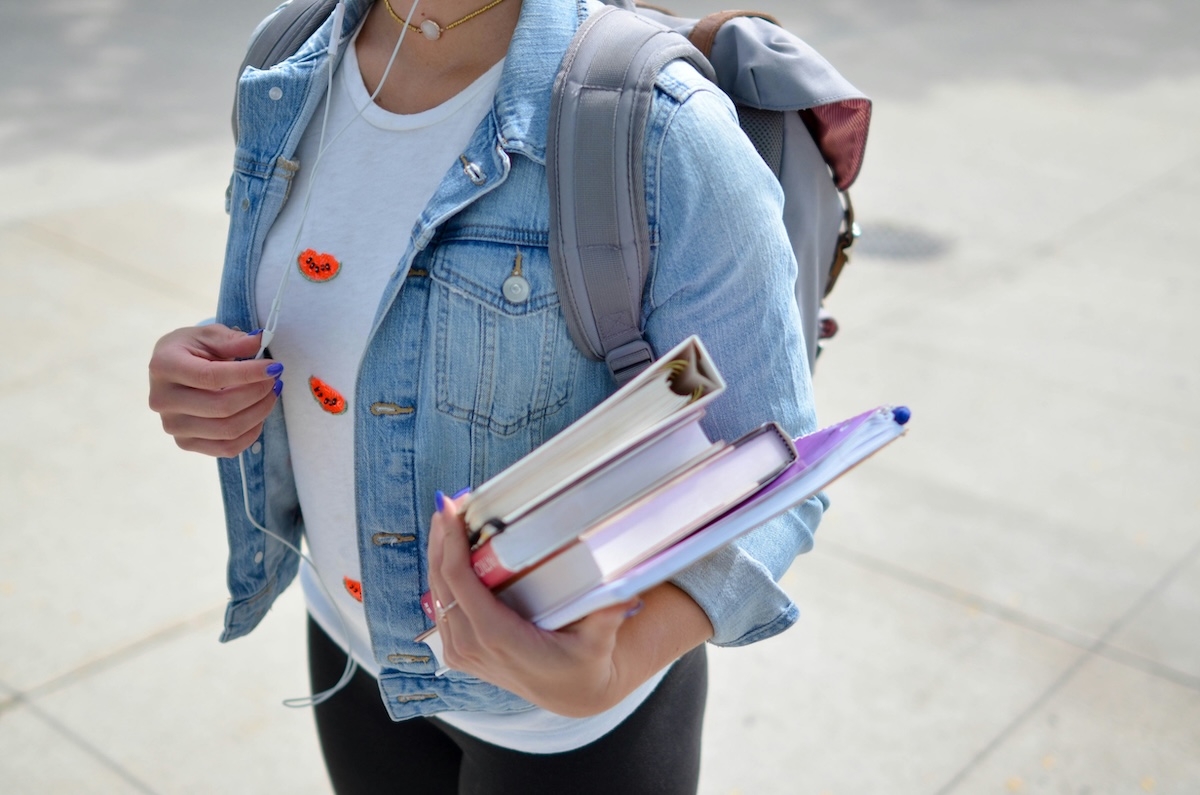 Ex ejecutivos de Duolingo recaudan 13 millones de dólares para una startup que facilita el acceso a la educación universitaria